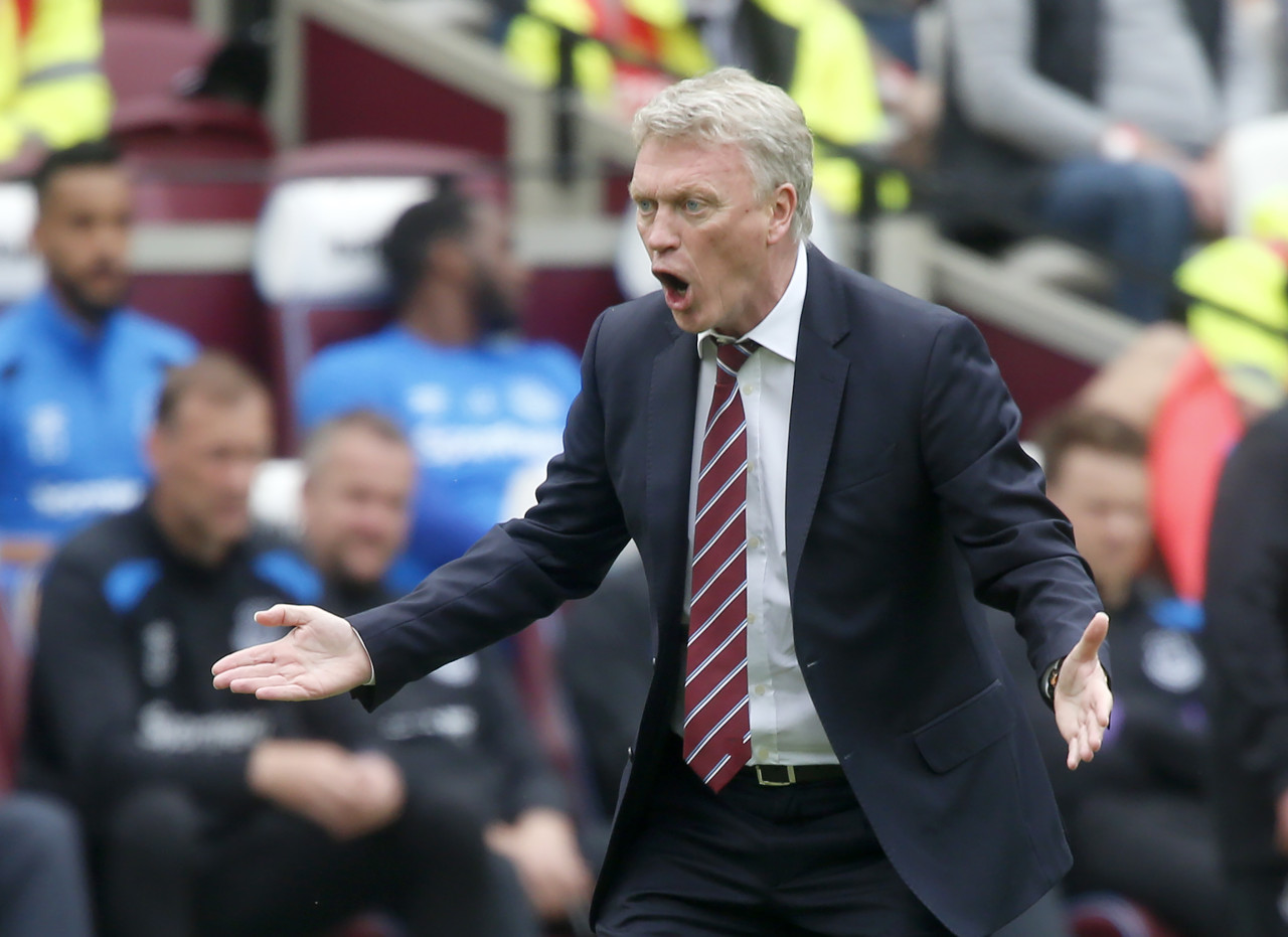 记者：莫耶斯上周与弟子阿尔特塔交手，正在自我隔离中