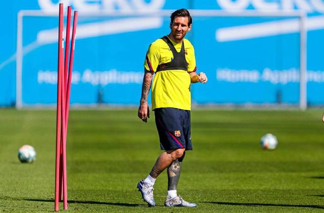 本赛季西甲排名智能预测：巴萨冠军，西班牙人降级